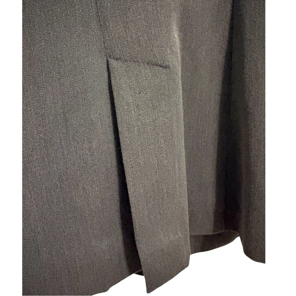 SALE Ambiance Classic Charcoal Blazer – Pinstriped Lining | Size Large - Picture 9 of 14